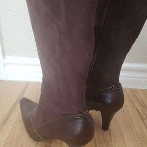 🎀Franco Sarto Faux Suede Chocolate Boots🎀